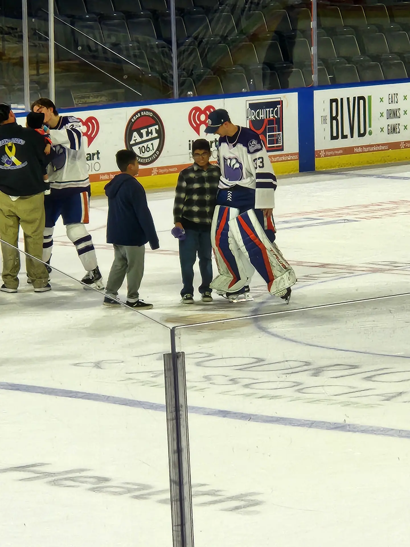 Bakersfield Condors Blackout Cancer Game Unites Community for Pediatric Cancer Patients